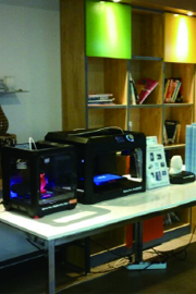 트루바인 3D 프린터, 출력물 전시 (2016.08.01) - ㈜영일교육시스템 MakerB...